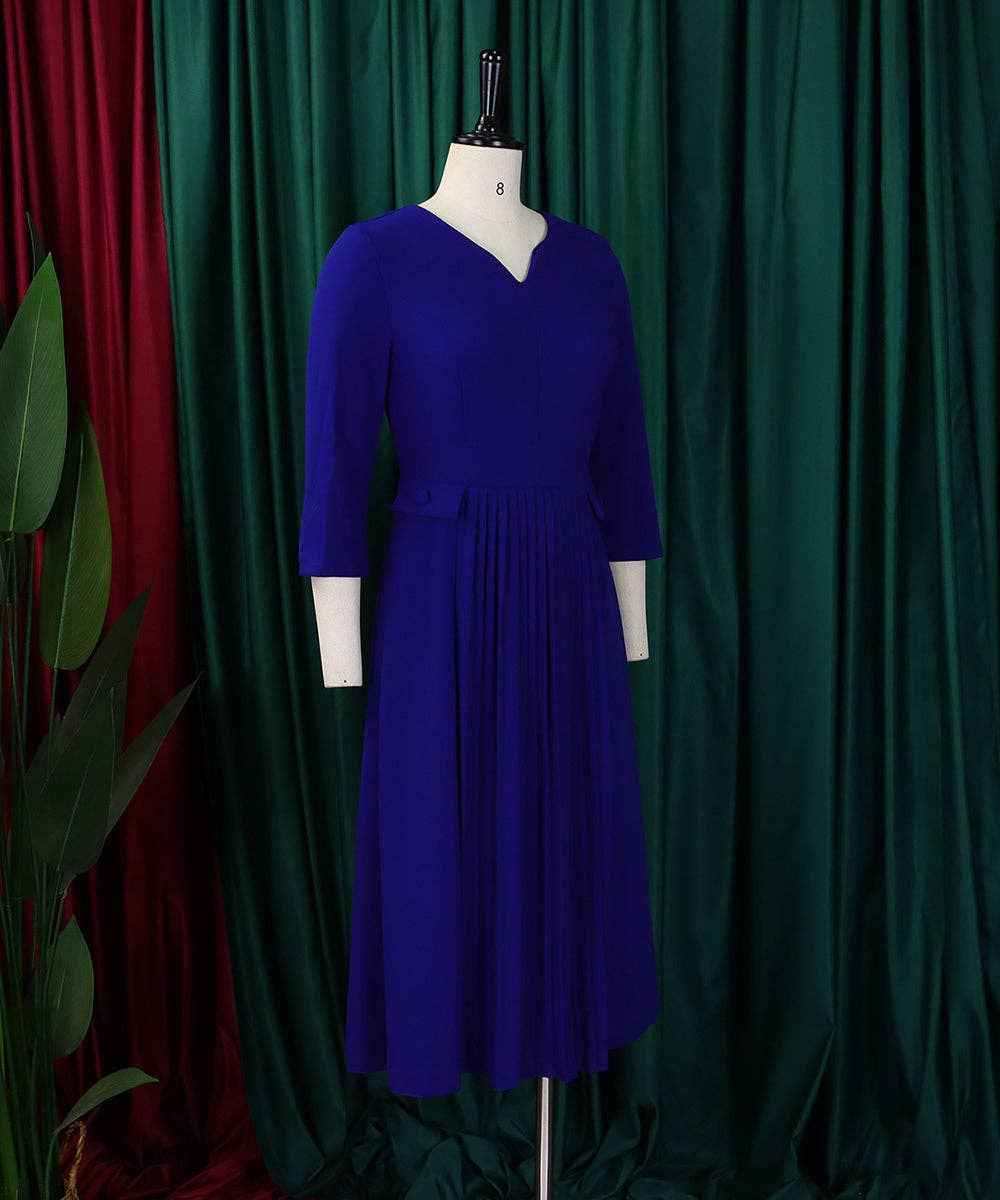 Solid Color Pleated Large Size Dress in Pink Deep Blue and Rose
