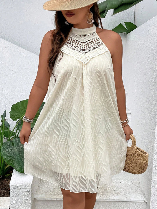 Plus Contrast Guipure Lace Halter Neck Dress