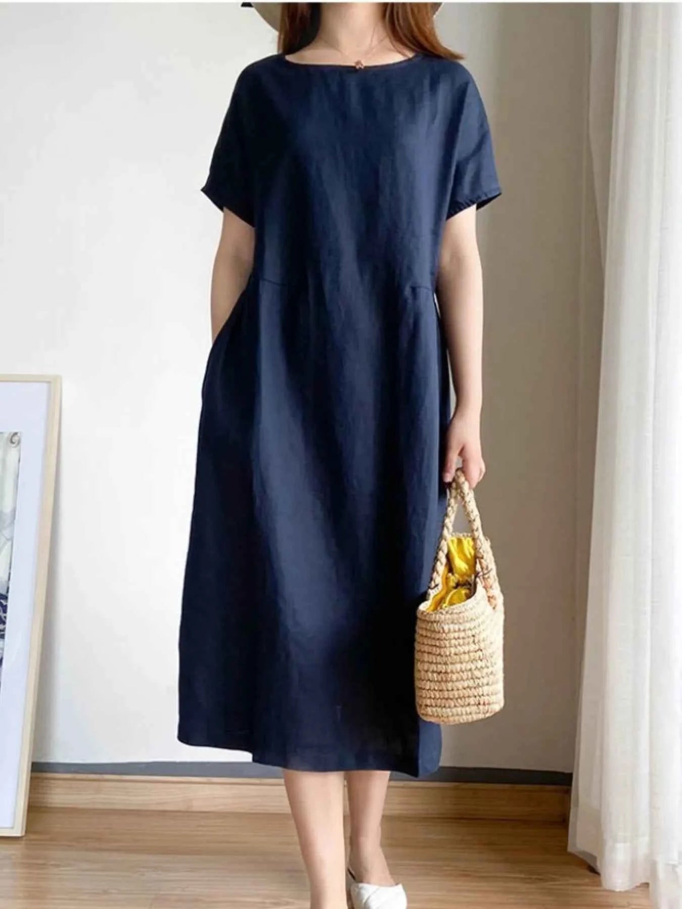 Full Size Casual Round Neck Midi Dress Plus Size