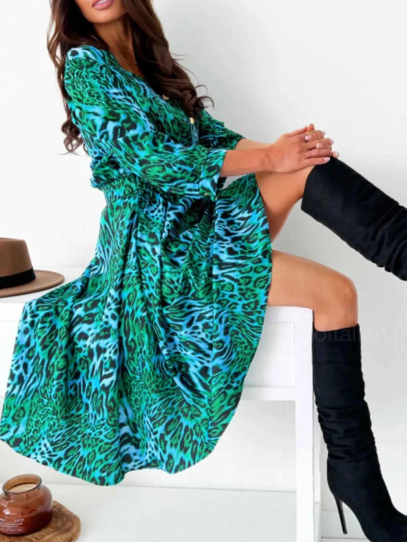 Printed Tie Waist Midi Dress