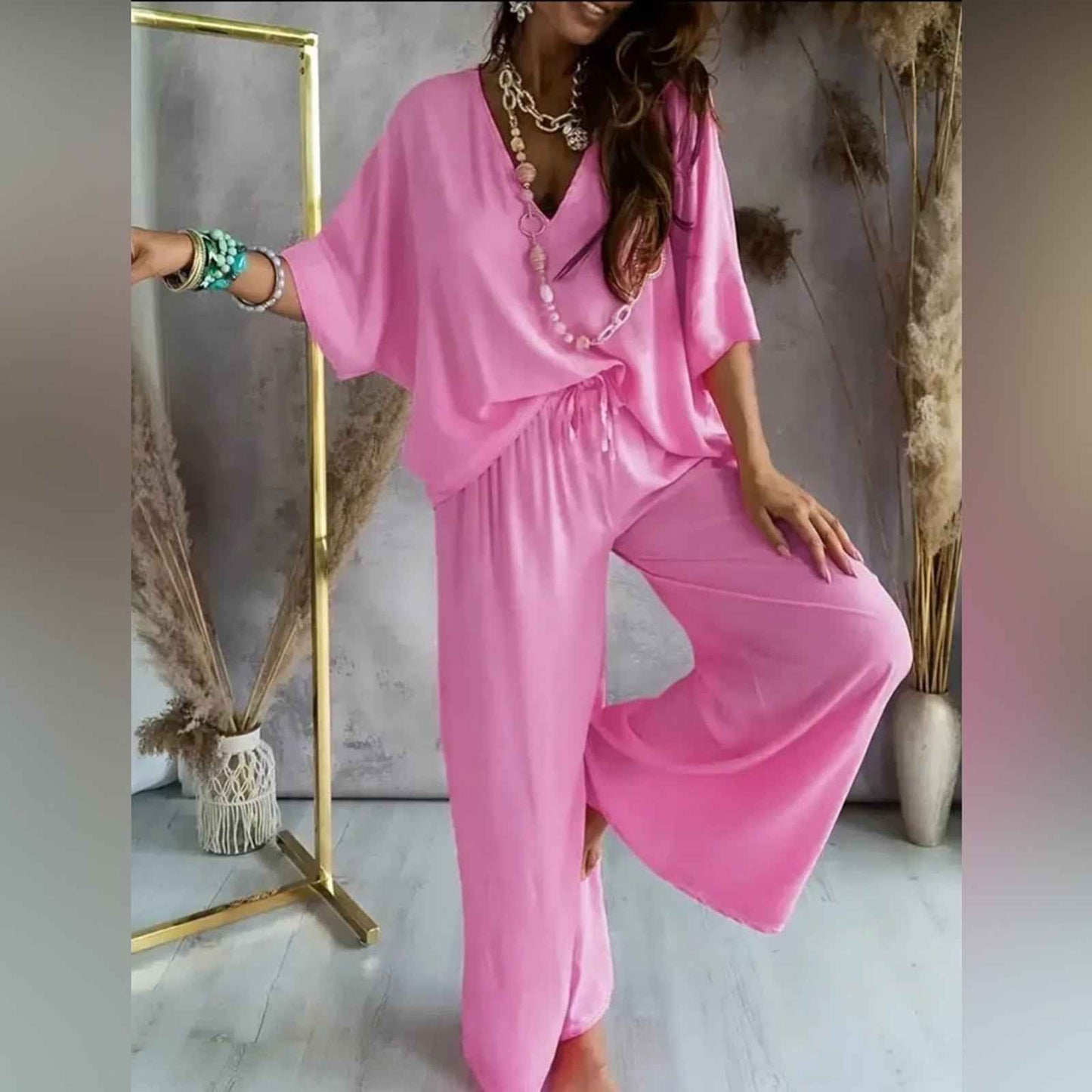Chic White Lounge Set – Flowy V-Neck Top & Wide-Leg Pants for All White Party