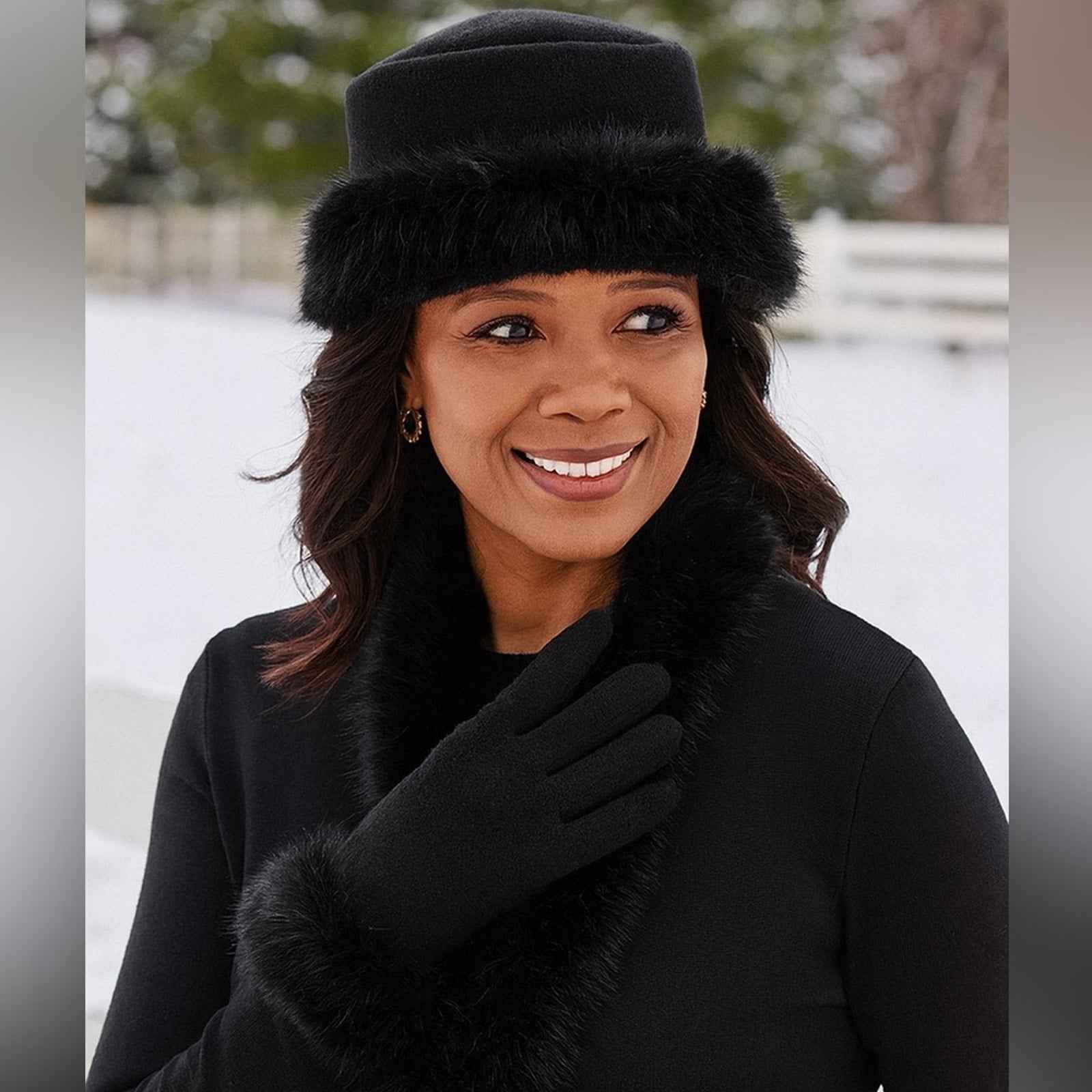 Elegant Churchwear Fleece Hat & Glove Set with Faux Fur Trim  display picture 1