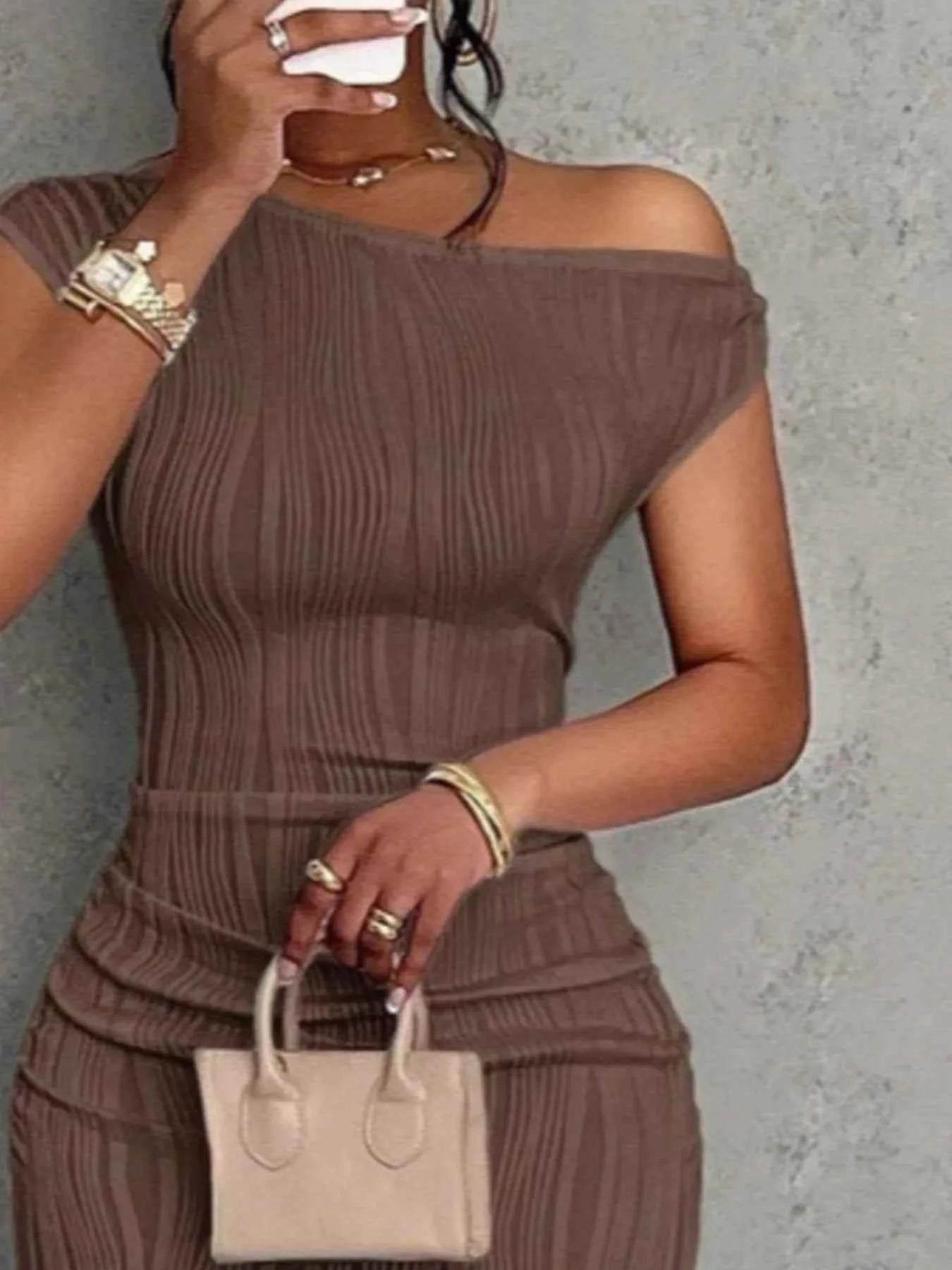 Textured Single Shoulder Bodycon Maxi Dress