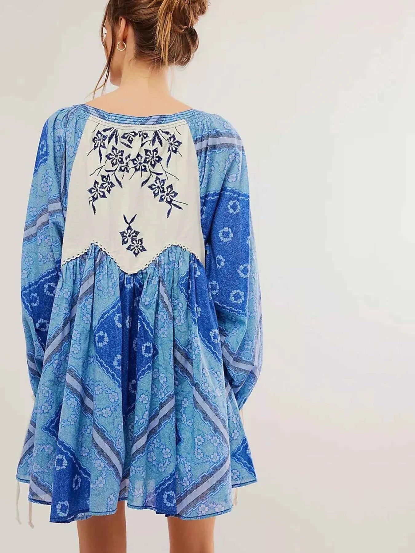Printed Tie Neck Long Sleeve Dress