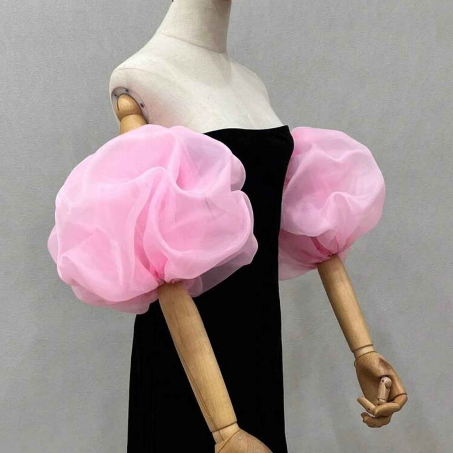 Pink Organza Couture Puff Sleeve Bridal Top – Dramatic Wedding Statement Piece