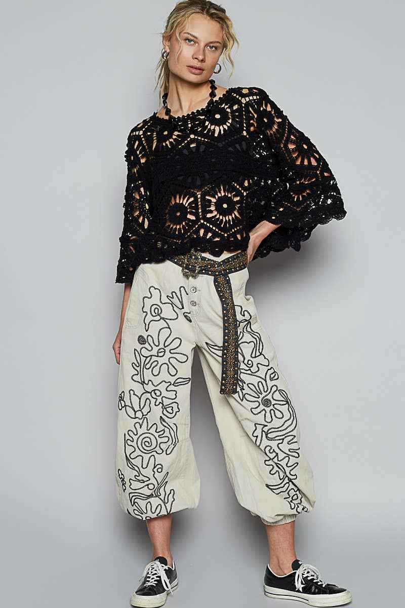 Round neck 3/4 sleeve crochet cropped top