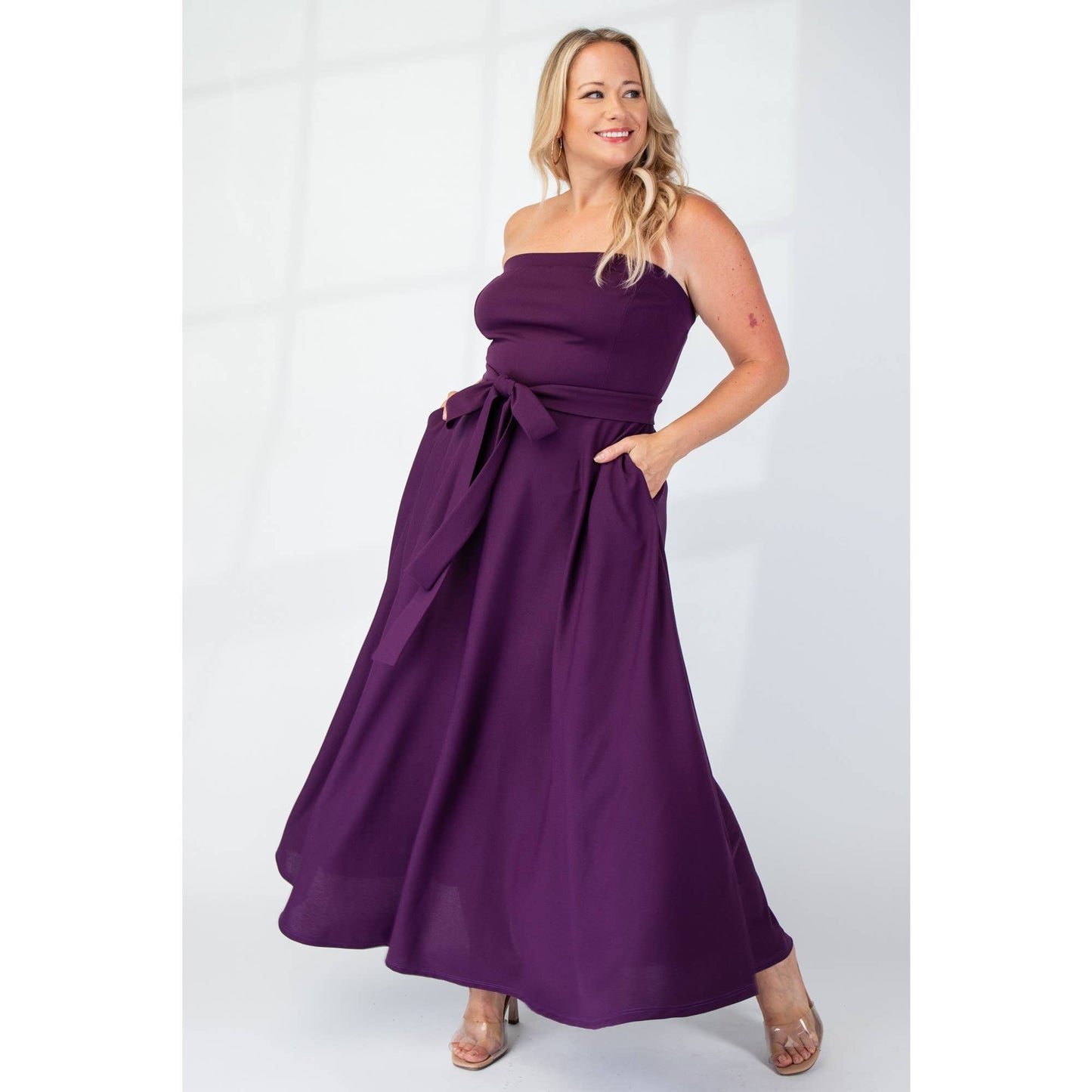 74555cd PLUS SIZE KNIT TUBE MAXI DRESS WITH SELF BELT
