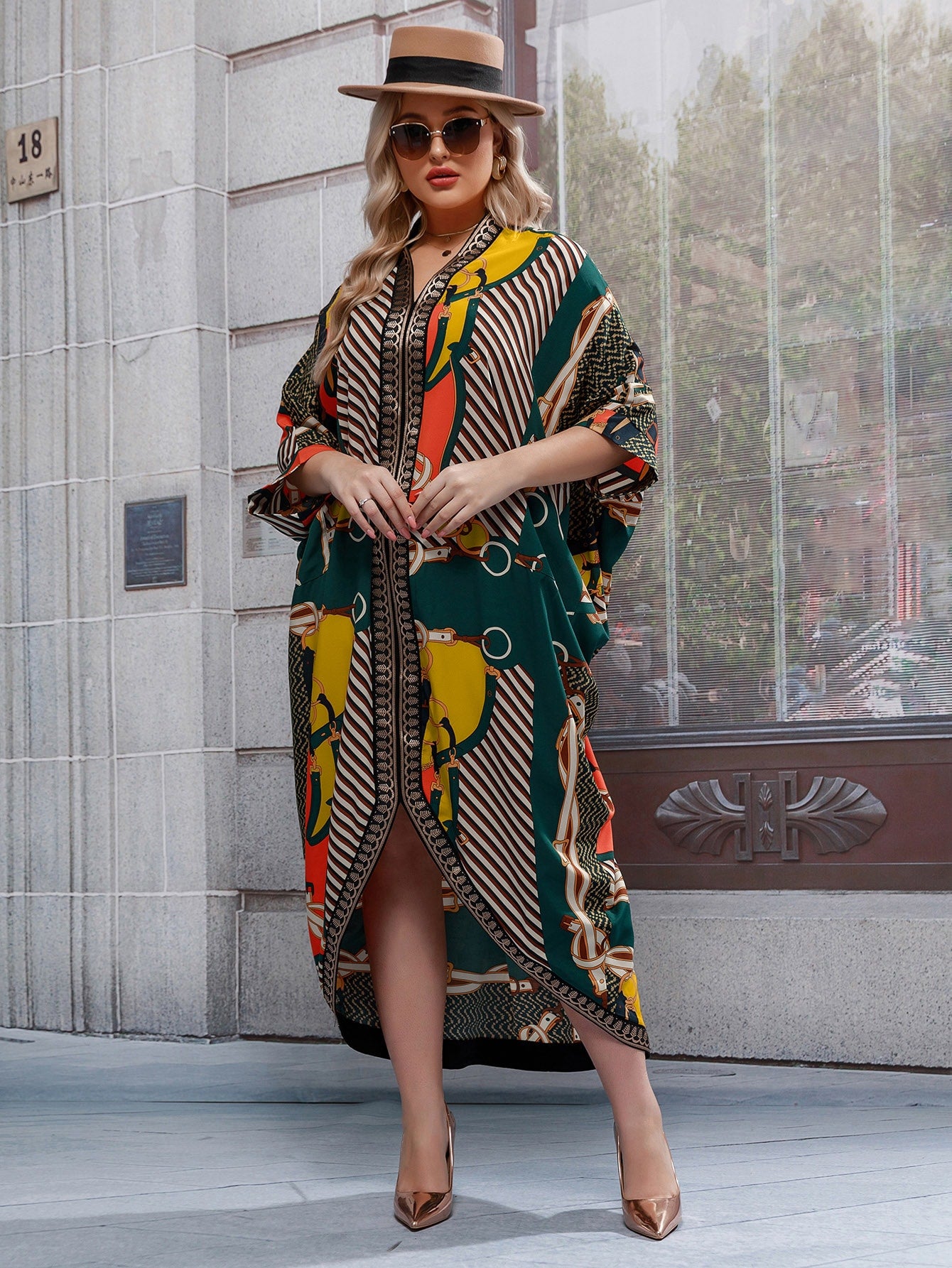 Modely Plus Chevron And Chain Print Kaftan Dress - Passion of Essence Boutique