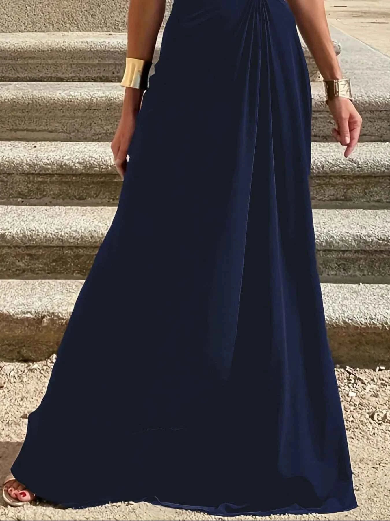Round Neck Sleeveless Maxi Dress