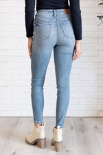 Load image into Gallery viewer, Justine High Rise Control Top Contrast Wash Skinny Jeans
