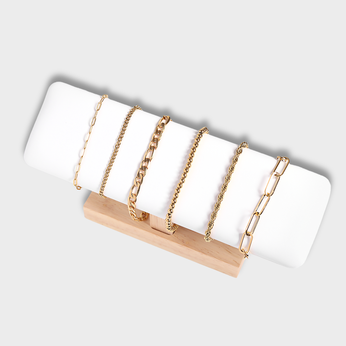 18K Gold Figaro Chain Bracelet / Anklet