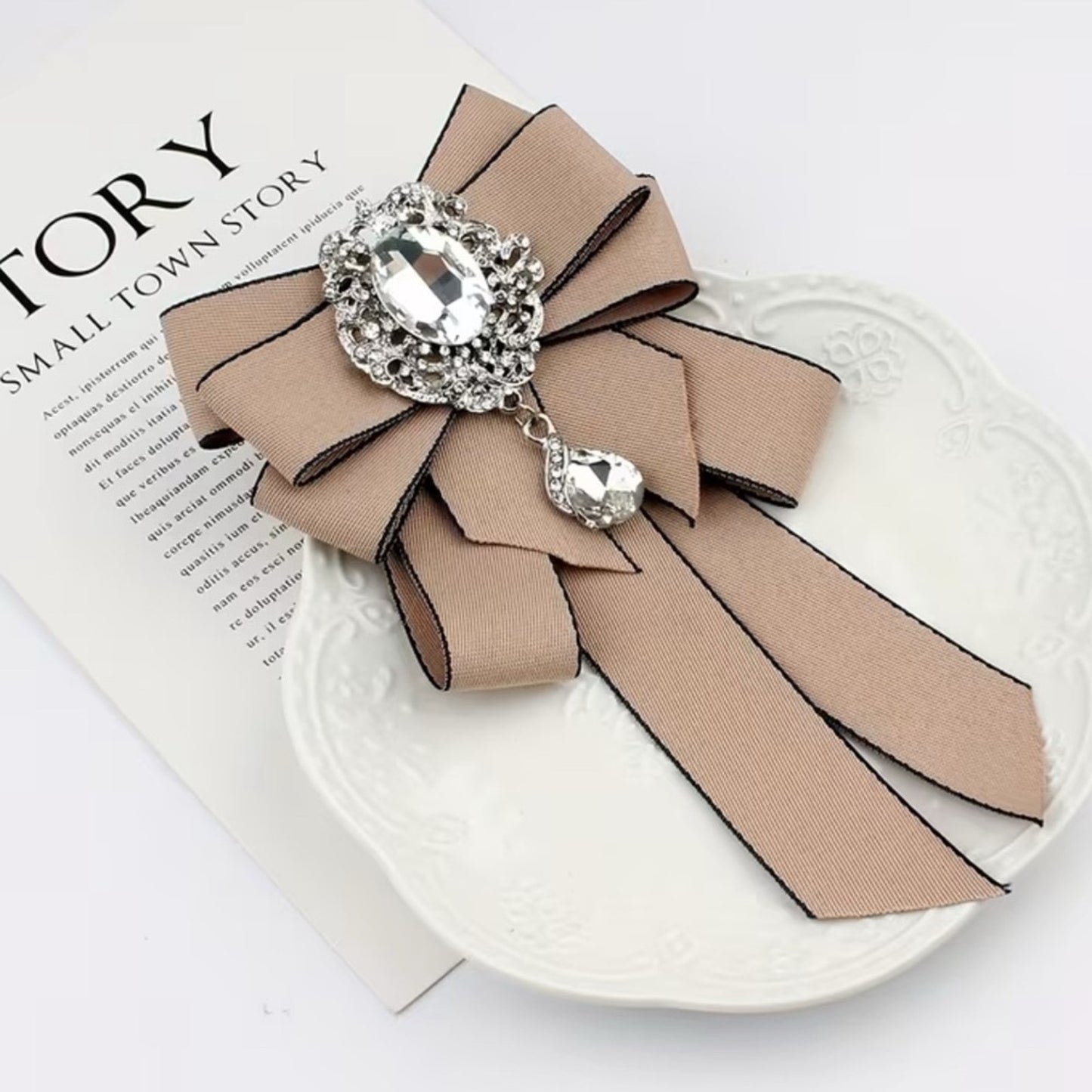Apricot Rhinestone Bow Tie Brooch Elegant Ribbon Statement Collar Accessory