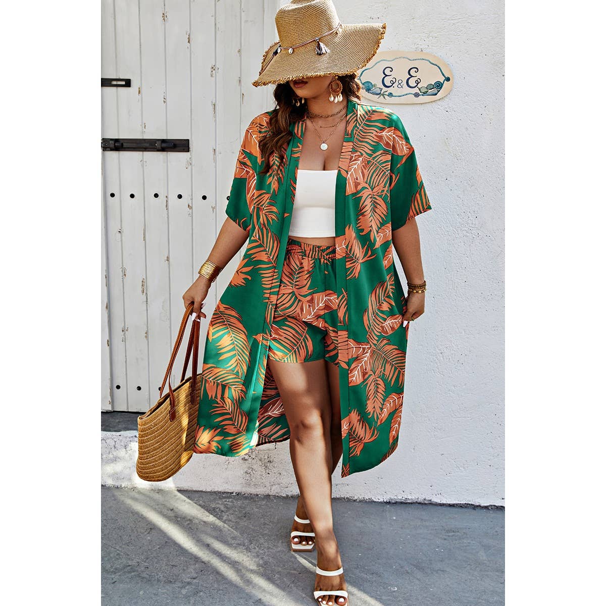 Plus Size Leaf Print Pockets Elastic Waist Shorts Set