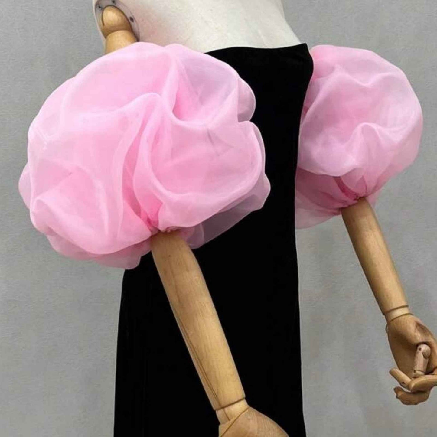 Pink Organza Couture Puff Sleeve Bridal Top – Dramatic Wedding Statement Piece
