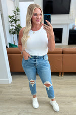 Load image into Gallery viewer, Frankie High Waist Distressed Boyfriend Jeans
