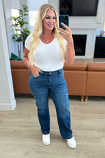 Load image into Gallery viewer, Leila High Rise Cargo Straight Jeans
