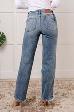 Load image into Gallery viewer, Quinn Mid Rise Cell Phone Pocket Dad Jeans
