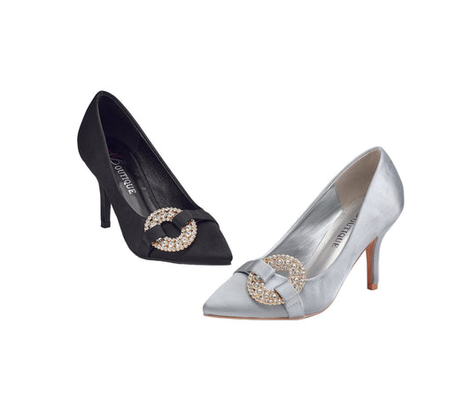 Jeweler's Choice Pump by EY Boutique