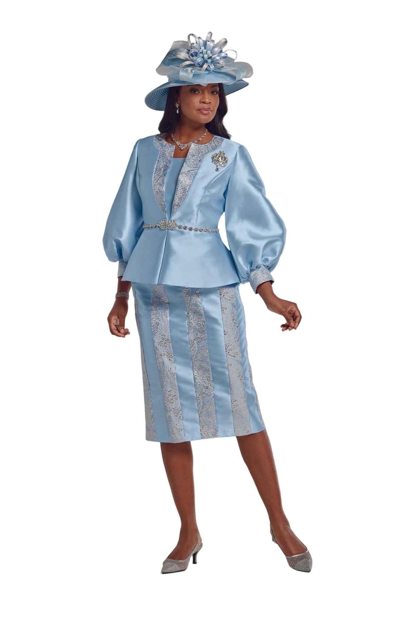 TOUCHES OF QUEENDOM SUIT