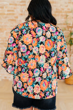 Load image into Gallery viewer, Willow Bell Sleeve Top in Black and Persimmon Floral
