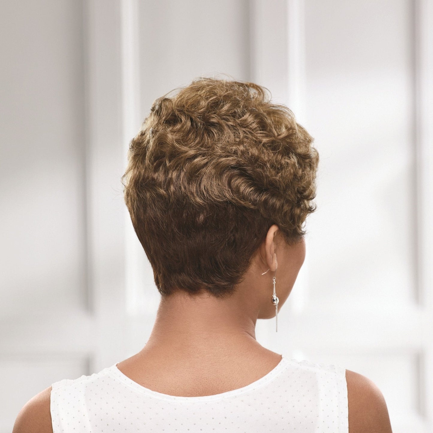 Alabama wig by Diahann Carroll™