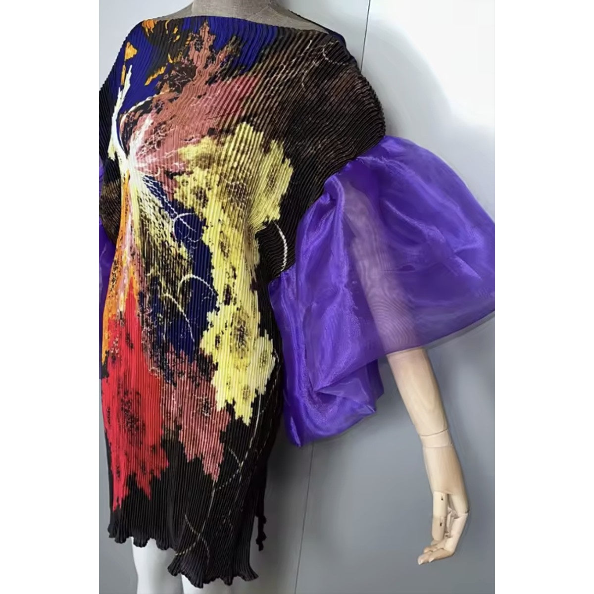 One Size Fits Most Multi-Color Abstract Pleated Balloon Sleeve Dress | Statement Occasion Dress
