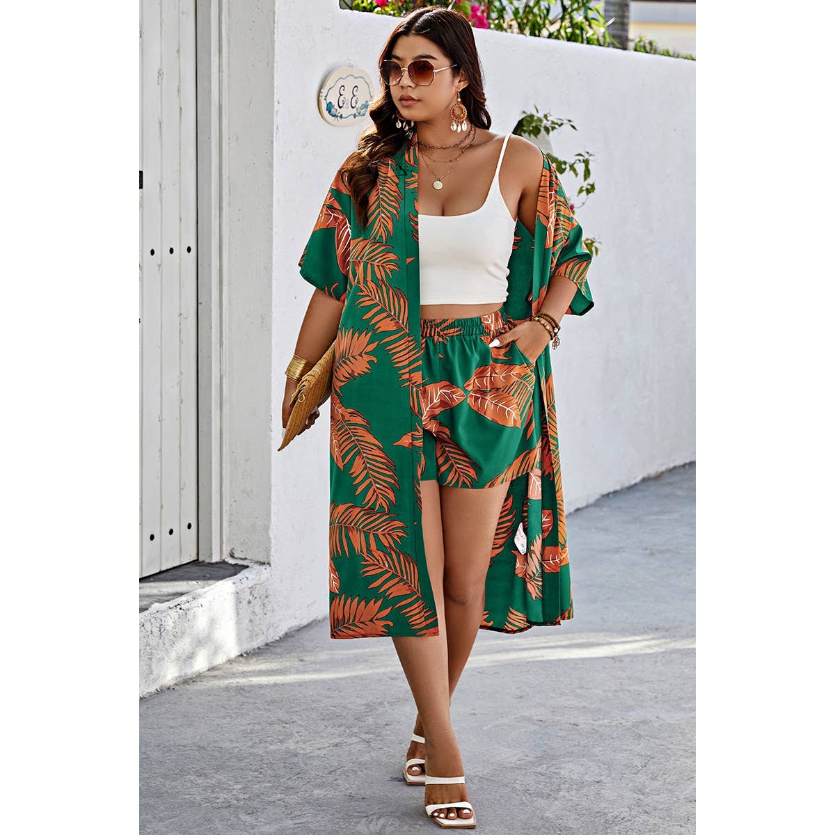 Plus Size Leaf Print Pockets Elastic Waist Shorts Set