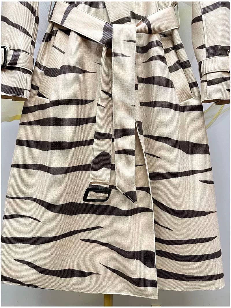 CT184Y Elegant Printed Belted Lapel Trench Coat for Women