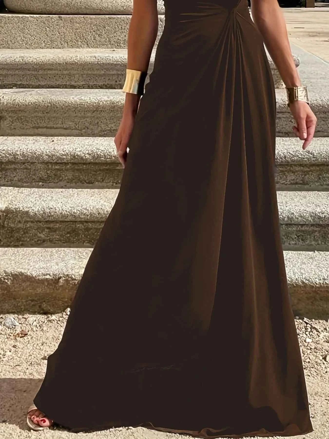 Round Neck Sleeveless Maxi Dress