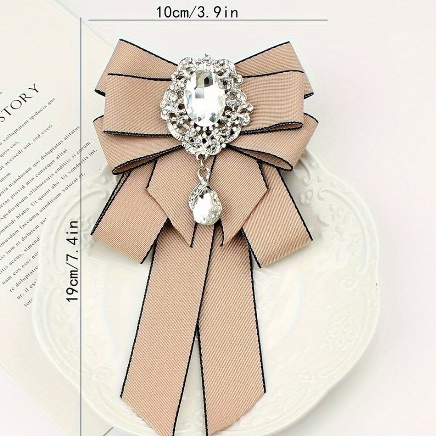 Champagne Spark Bow Neck Accent