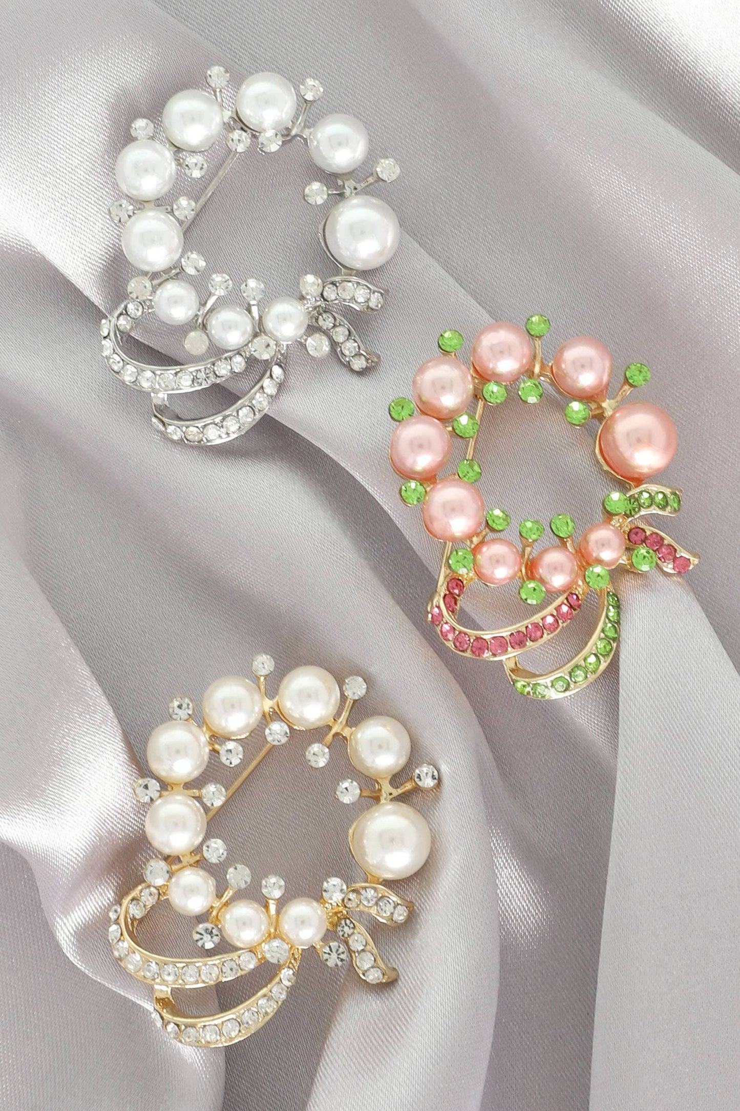 Ornate Jeweled Wreath Brooch Pin