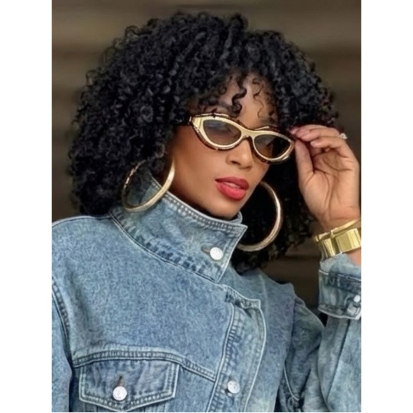 Retro Y2K Tortoiseshell Sport Luxe Cat-Eye Sunglasses with Gold Accents - Women