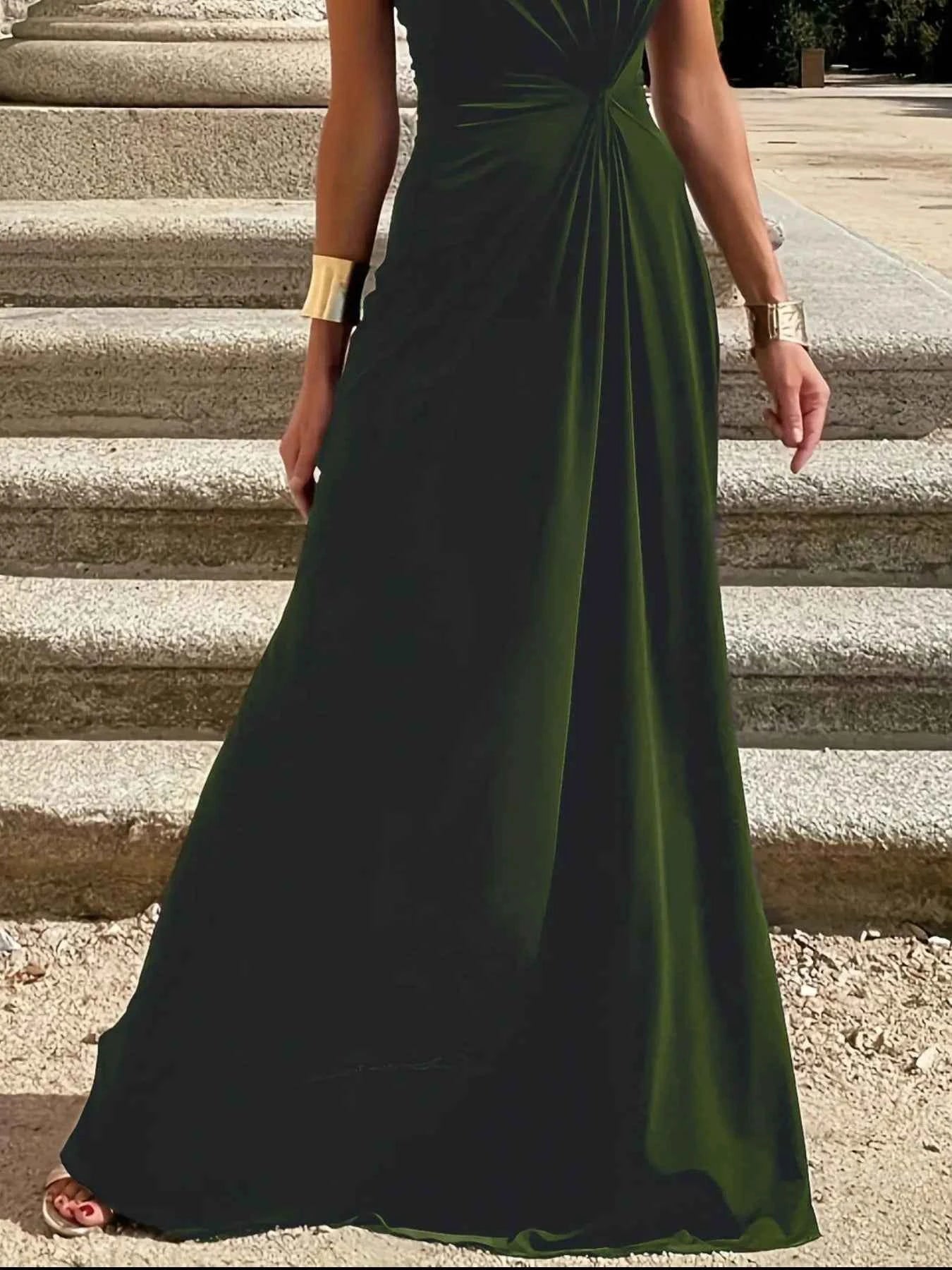 Round Neck Sleeveless Maxi Dress
