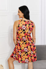 Load image into Gallery viewer, Yelete Full Size Floral Sleeveless Dress with Pockets
