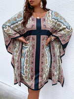 Load image into Gallery viewer, Plus Paisley Print Batwing Sleeve Dress

