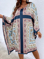 Load image into Gallery viewer, Plus Paisley Print Batwing Sleeve Dress
