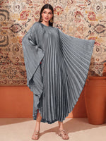 Load image into Gallery viewer, Najma Solid Batwing Sleeve Pleated Kaftan
