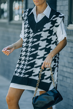 Load image into Gallery viewer, Black Houndstooth Sweater Vest With Slits - Passion of Essence Boutique
